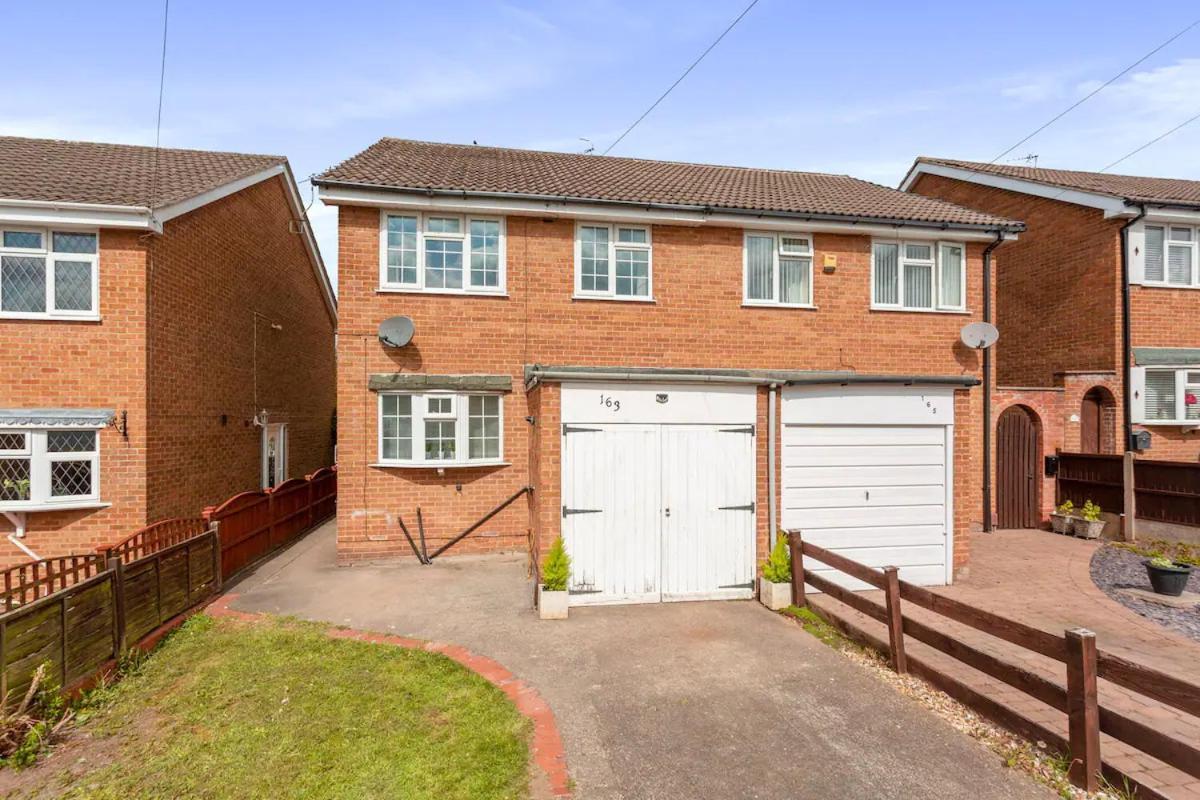 Bright & Spacious With Garden & Parking Nottingham Extérieur photo